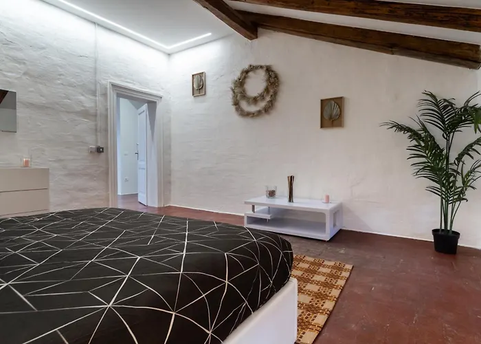 Matteotti Gallery Venice 梅斯特雷